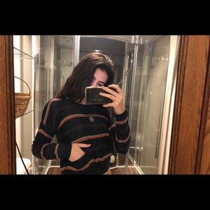 Forever 21 Cropped Sweater size medium